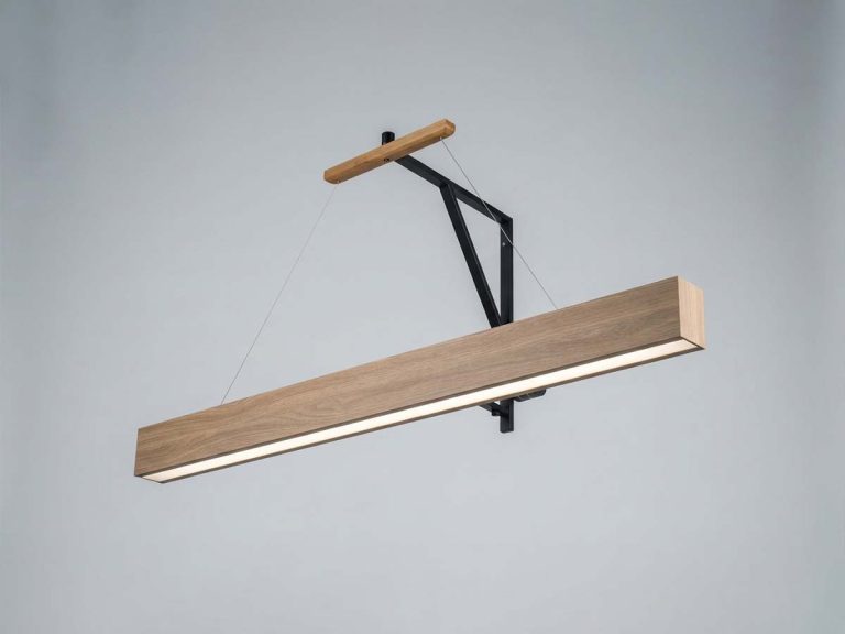 Penutup lampu dari kayu alami dan model yang elegan modern